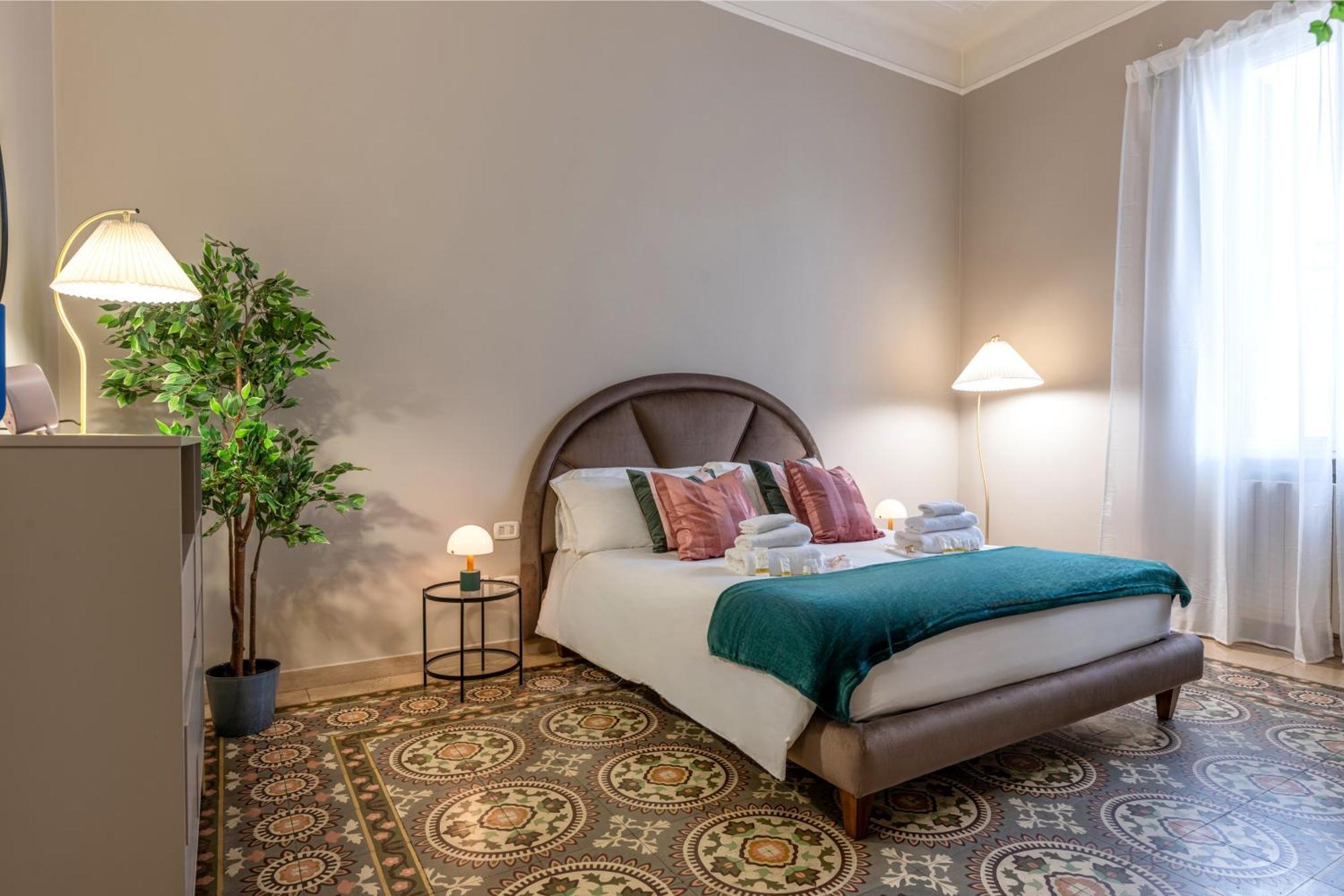100Mq Maison Paradise - Central & Elegant Apt Бари Экстерьер фото